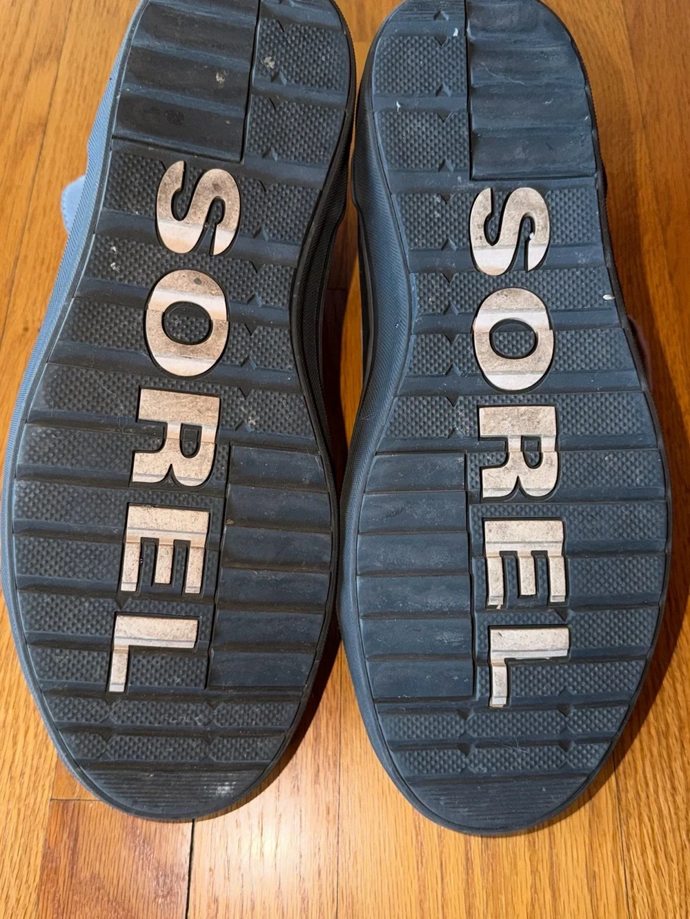 Sorel Men’s Gray High-Top Suede & Rubber Sneakers